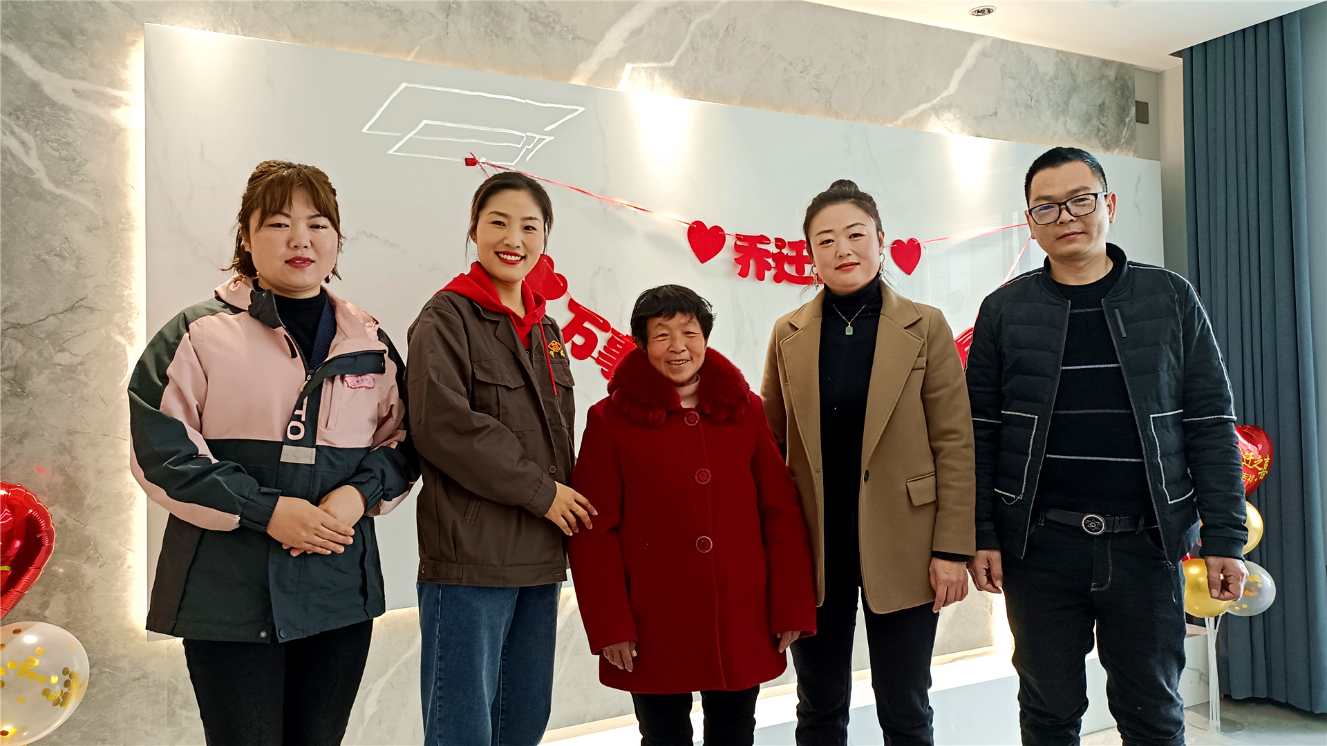 資源聯(lián)動(dòng)“迎集團(tuán)慶、慶三八節(jié)” (8)_副本.jpg